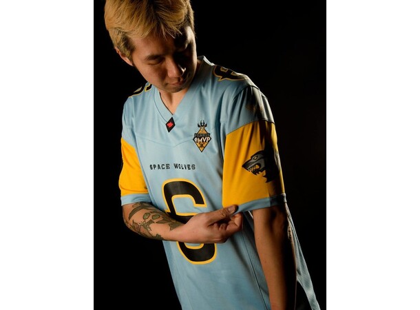 Space Wolves Sports Jersey - XL Warhammer 40K 