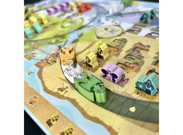8 Dragons Brettspill 