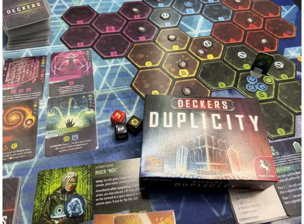 Deckers Duplicity Expansion Utvidelse til Deckers 