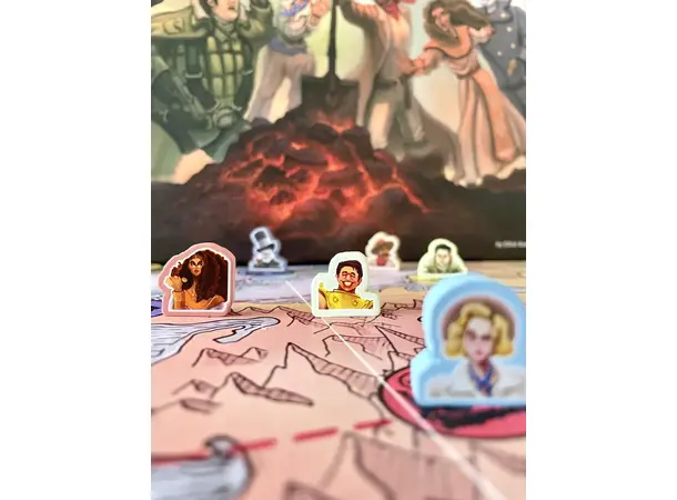 The Cursed Artifact Brettspill 