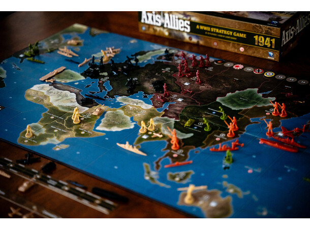 Axis & Allies 1941 Brädspel En snabbare Axis & Allies! 