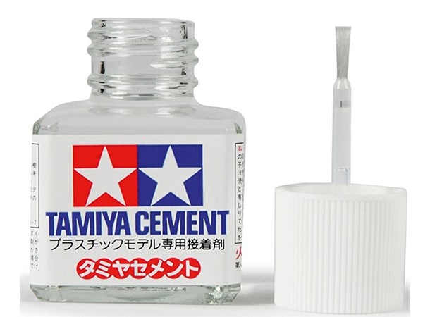 Tamiya Cement (Lim) - 40ml Flytende sement/lim for byggesett