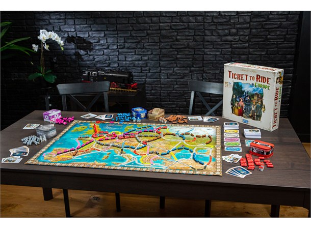 Ticket to Ride Europe 15th Ed Brettspill 15th Anniversary Edition