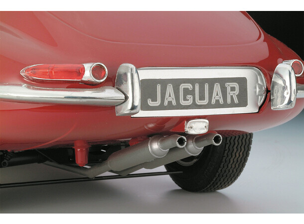 Jaguar E-Type Limited Edition Revell 1:8 Byggesett 