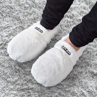 Hot Feet Deluxe Varma tofflor - Vit 