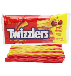 Twizzlers Filled Twists Sweet &amp; Sour 312g