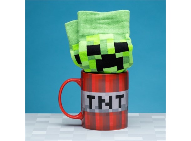 Minecraft Mug & Socks Set