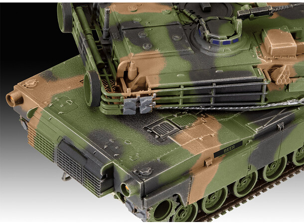 M1A1 Aim SA / M1A2 Abrams Revell 1:72 Byggsats 