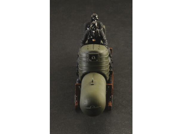 SLC MAIALE with crew Italeri 1:35 Byggesett 