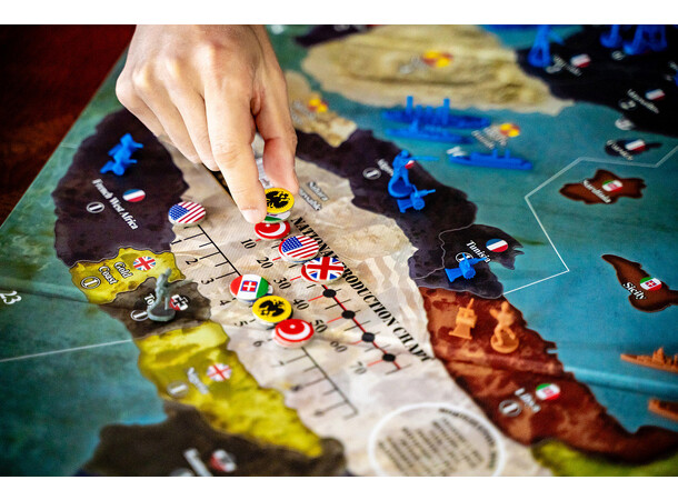 Axis & Allies WWI 1914 Brettspill 