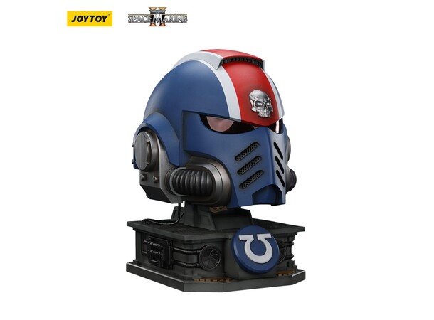 Space Marines Replica Titus Helmet 30cm With Stand 
