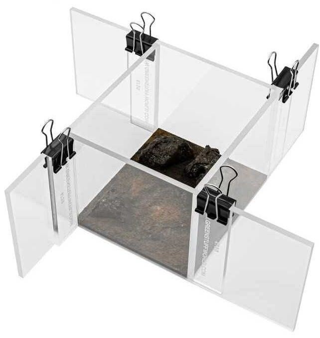 Resin Cast Frames - Small Green Stuff World