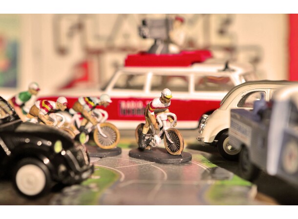 Flamme Rouge Grand Tour Expansion Utvidelse til Flamme Rouge 