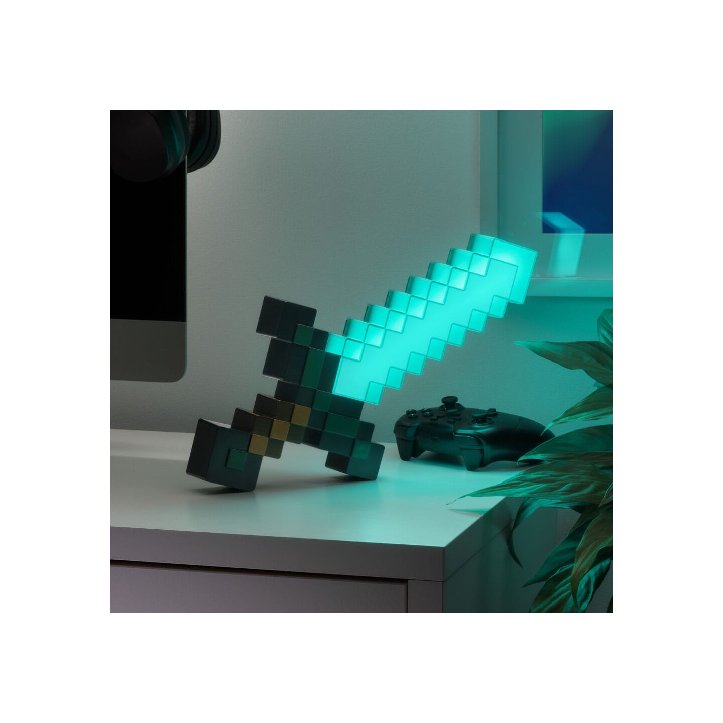 Minecraft Light Diamond Sword 40cm