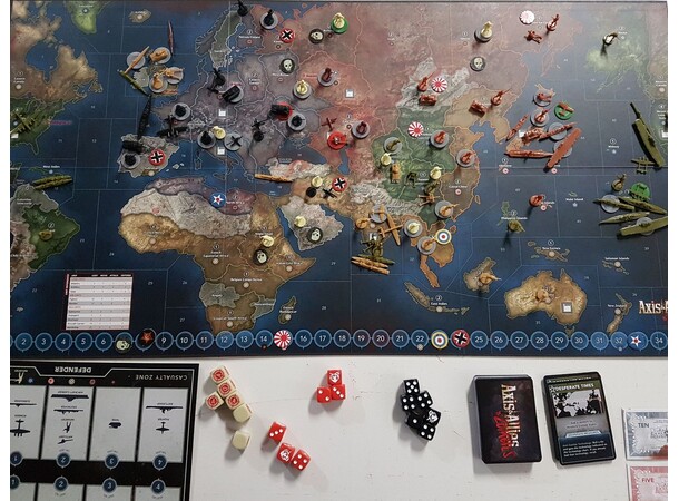 Axis & Allies & Zombies Brettspill 